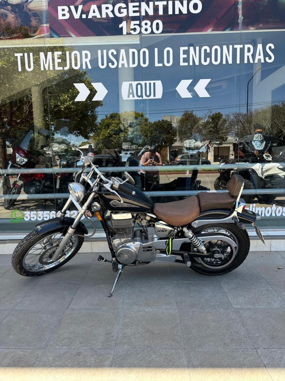 SUZUKI SAVAGE