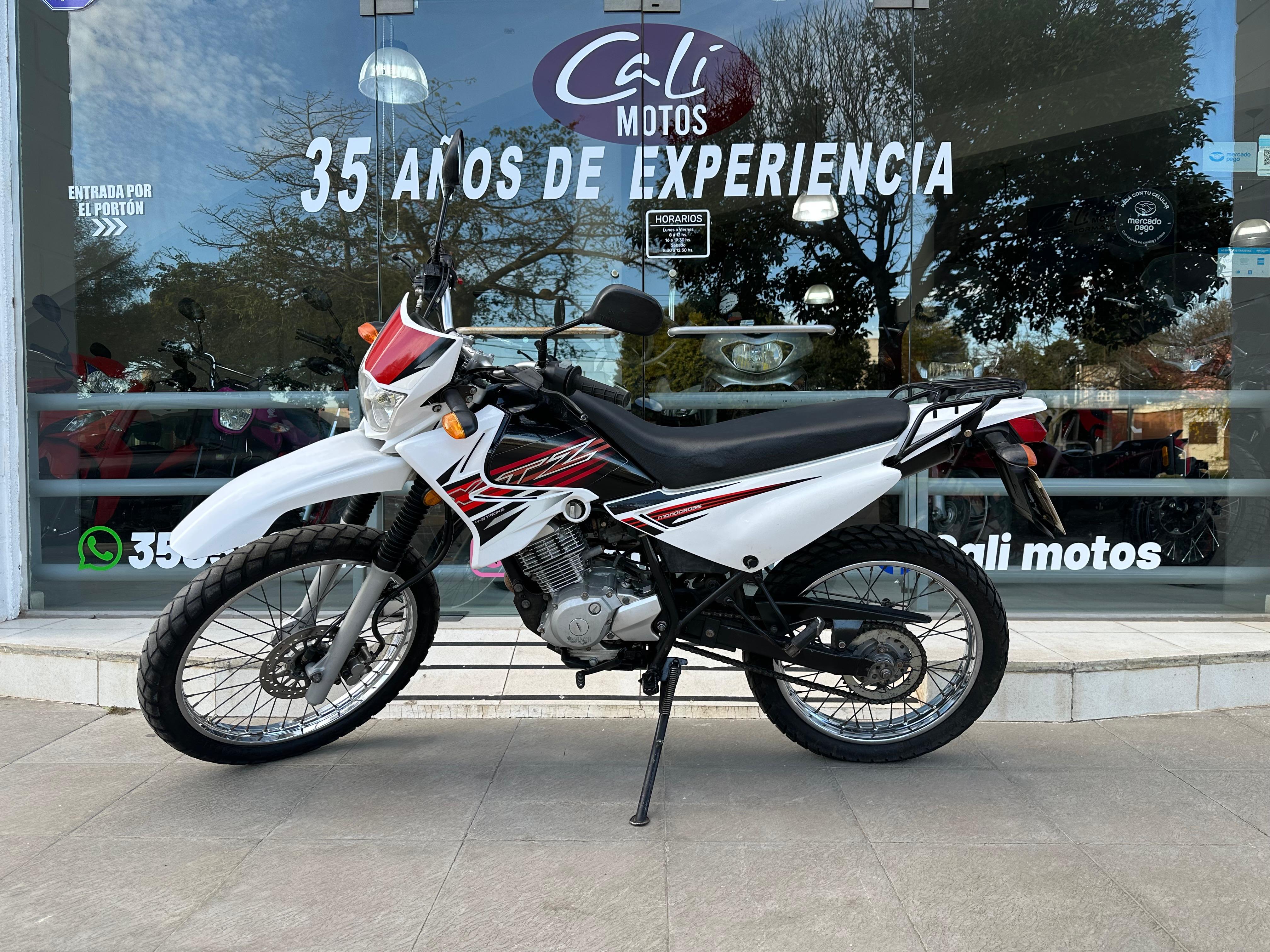 YAMAHA XTZ