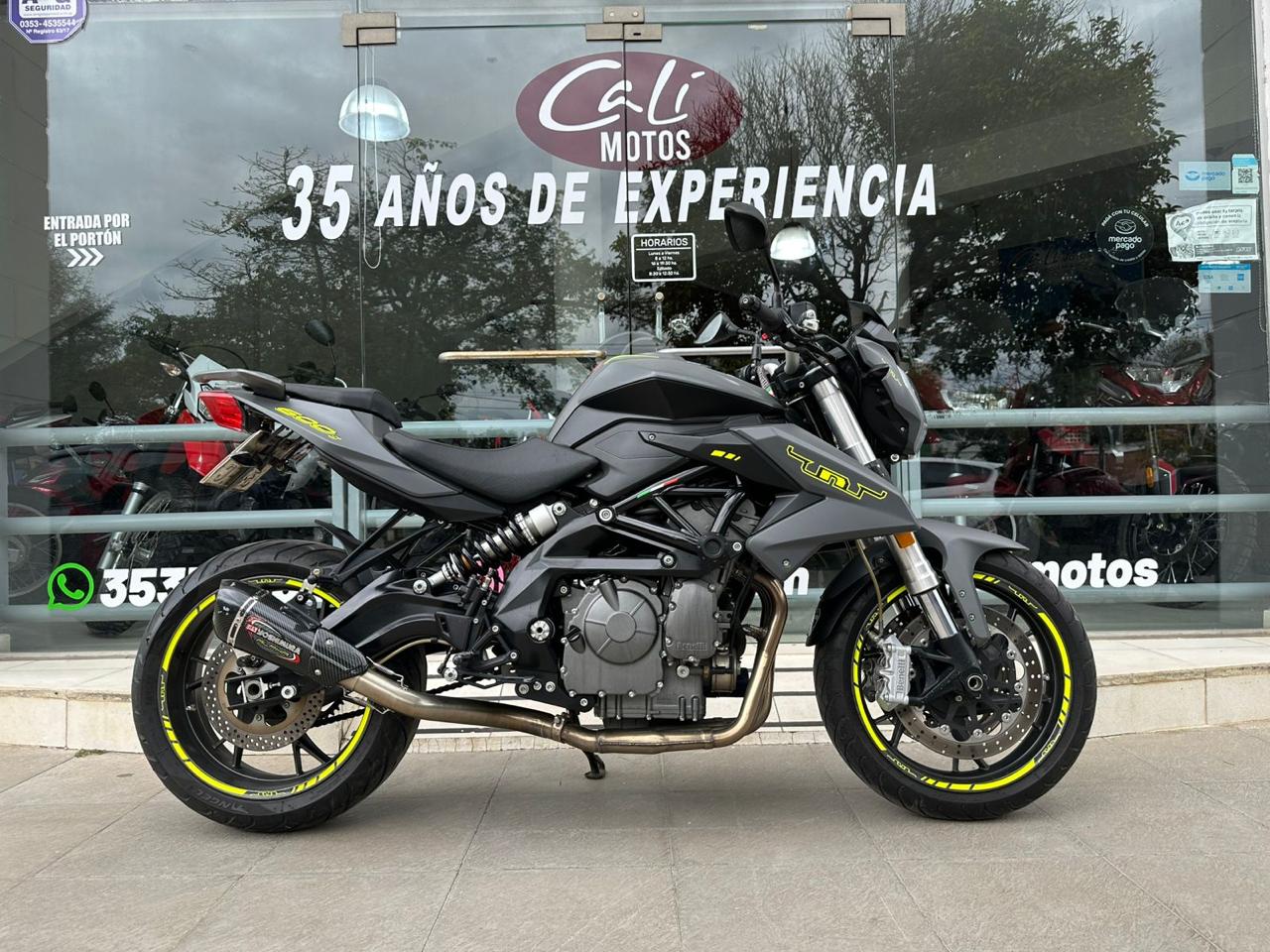 BENELLI TNT
